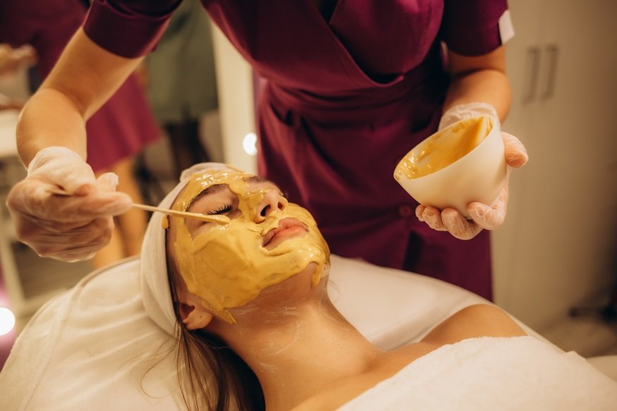 Pourquoi un rendez-vous en institut de beauté améliore votre bien-être